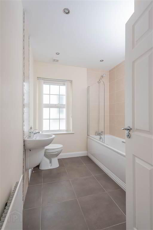 4 Goldstone Hall 9 of 10