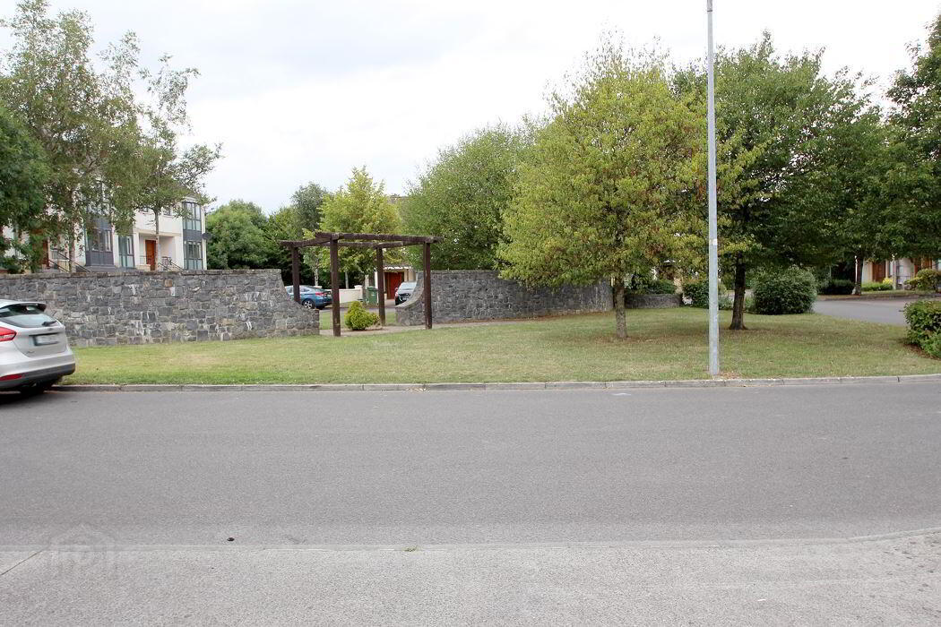 33 Colliers Brook 15 of 15