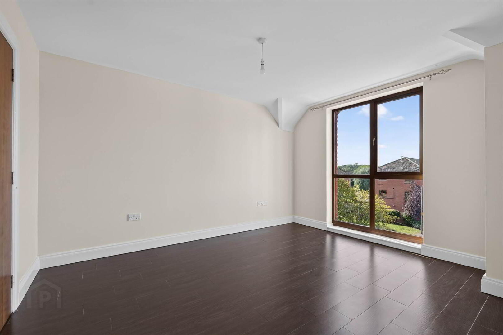 25 Annadale Square 16 of 17