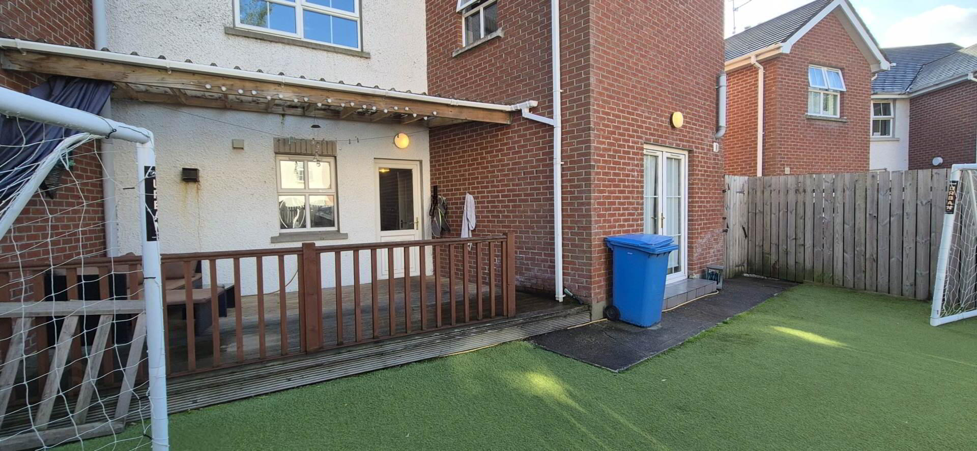 96 Waterfoot Park 40 of 41