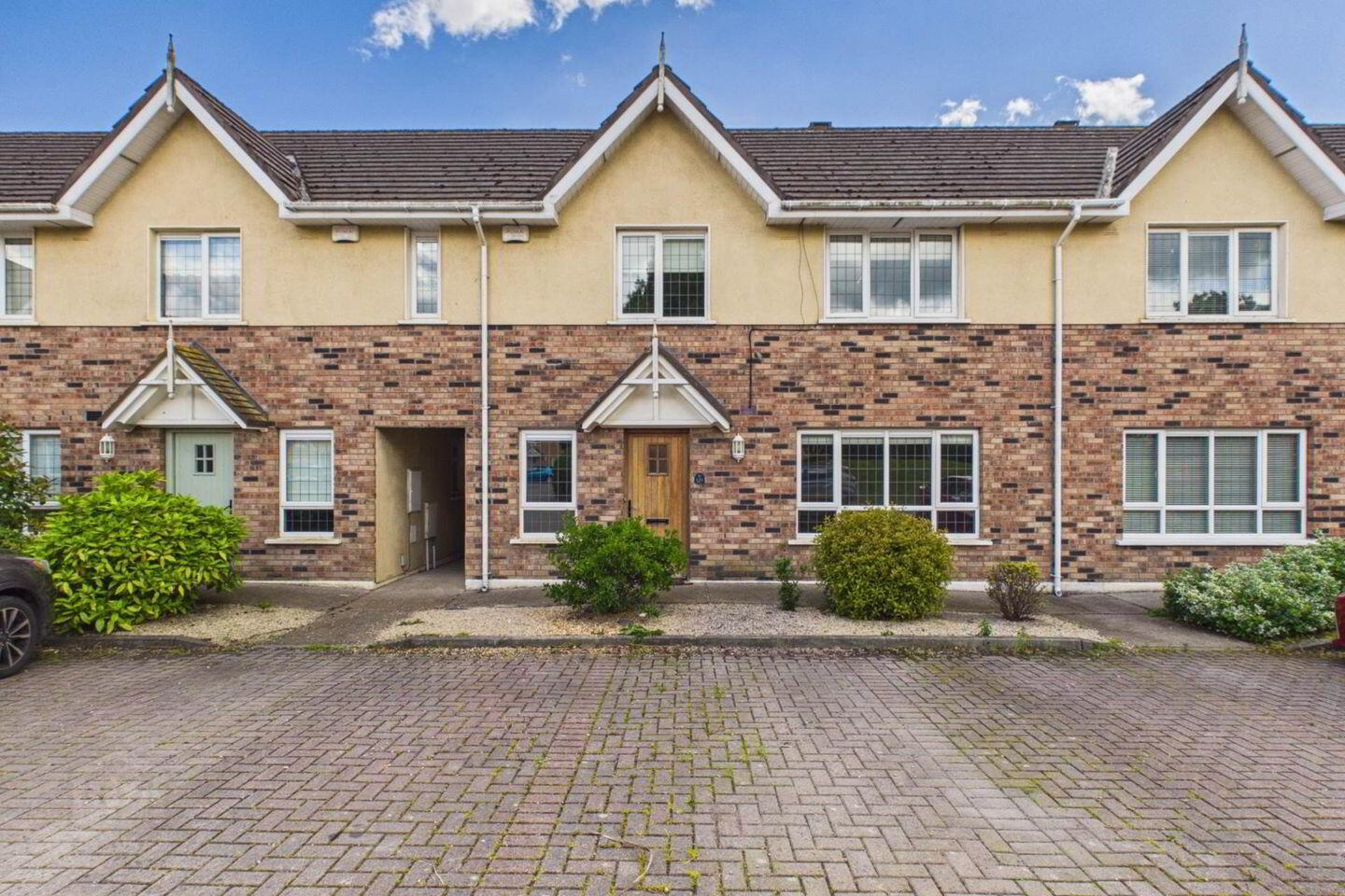 129 Heather Hill Court 1 of 18