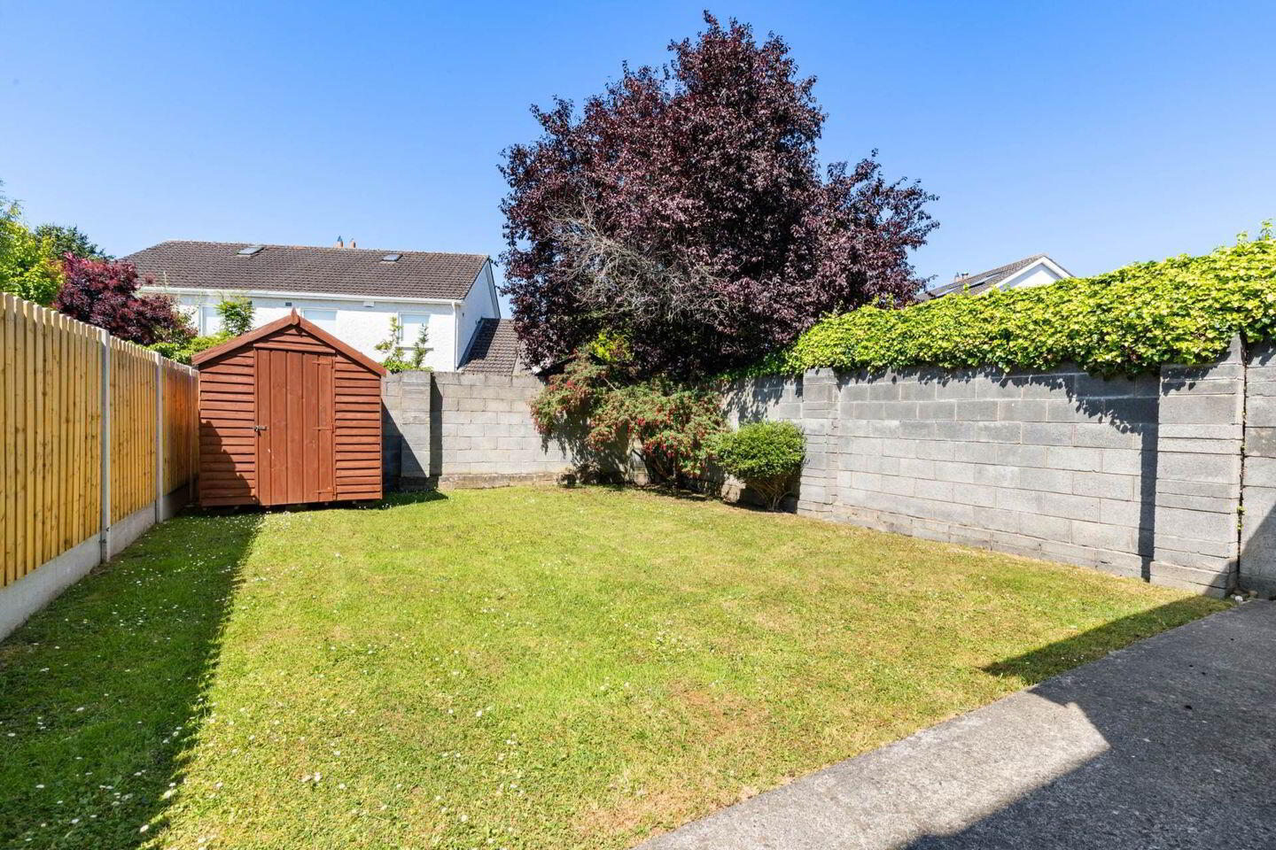 10 Luttrellstown Grove 12 of 12