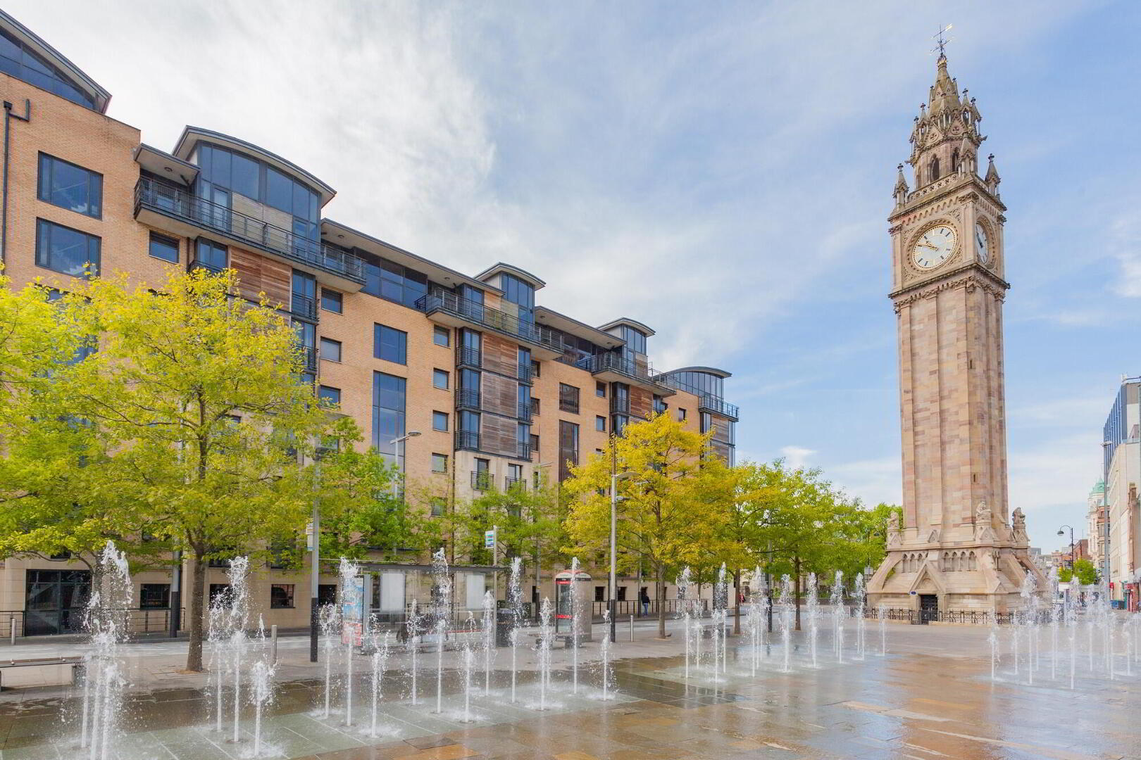 82 Queens Square 18 of 19
