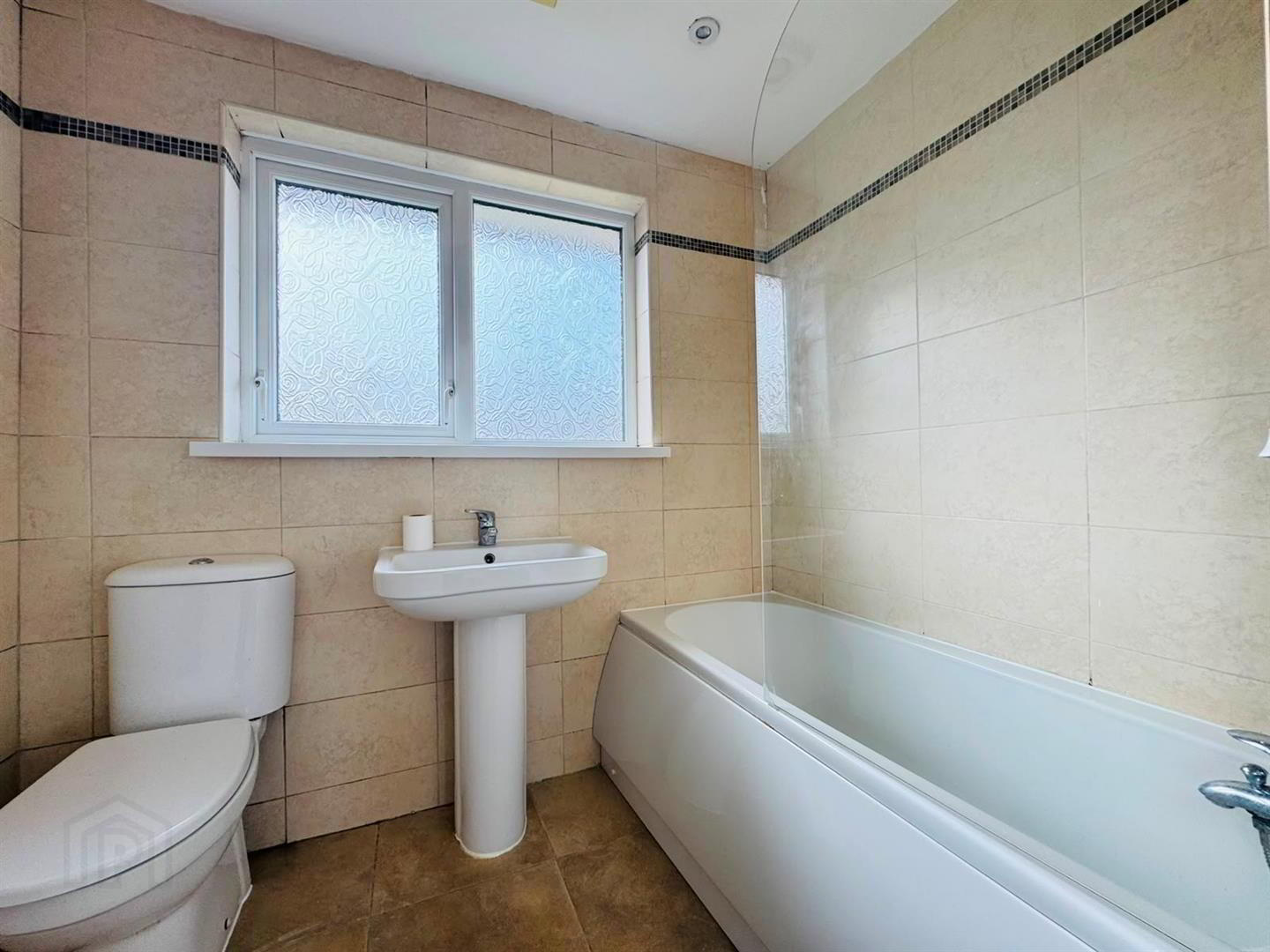 9 Glenkyle Avenue 10 of 11