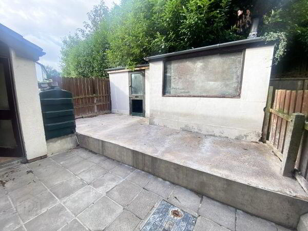 75 Iveagh Drive 8 of 8
