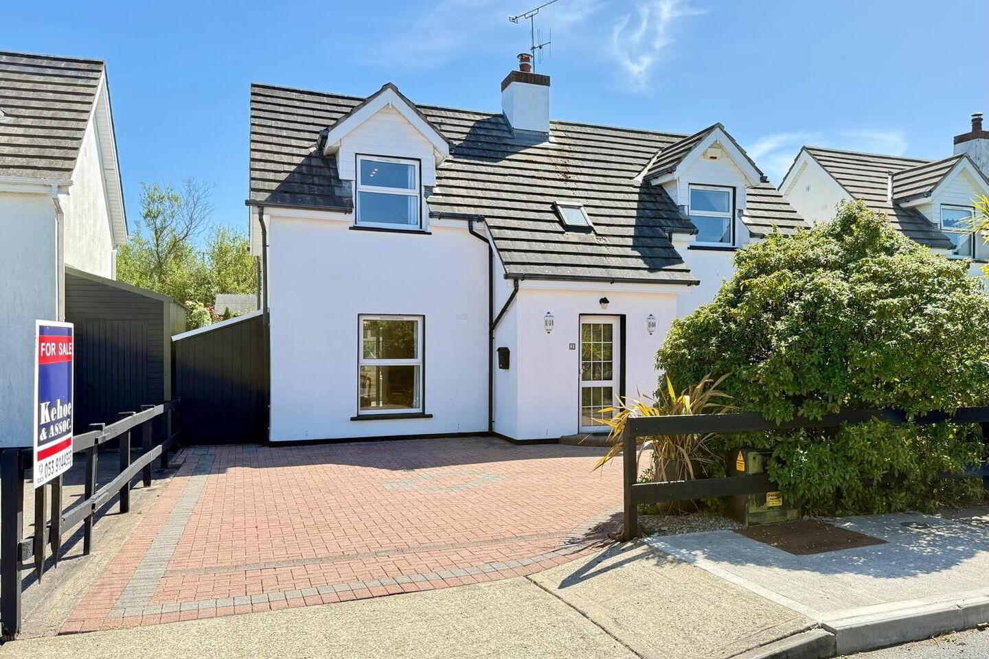3 Grange Meadows 1 of 34