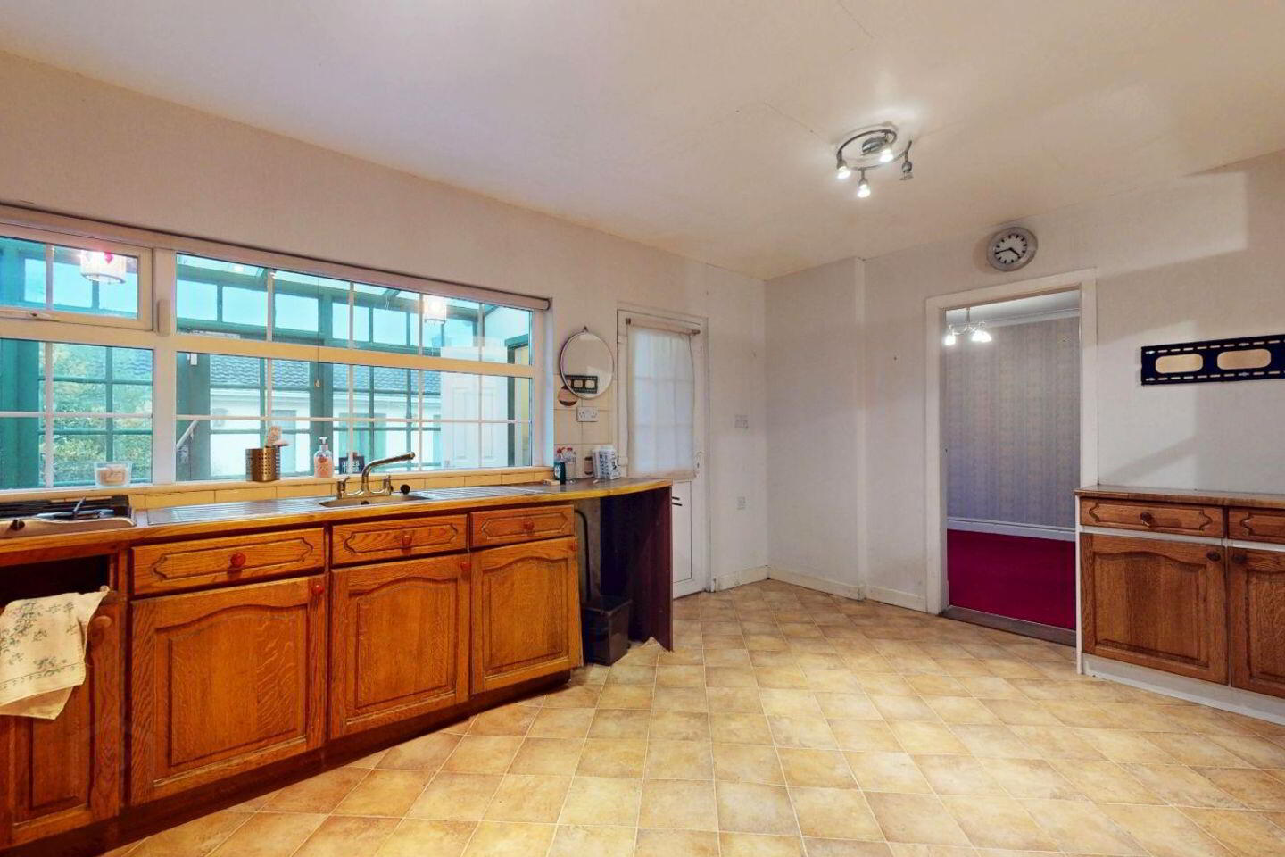 74 Shanliss Road 3 of 25