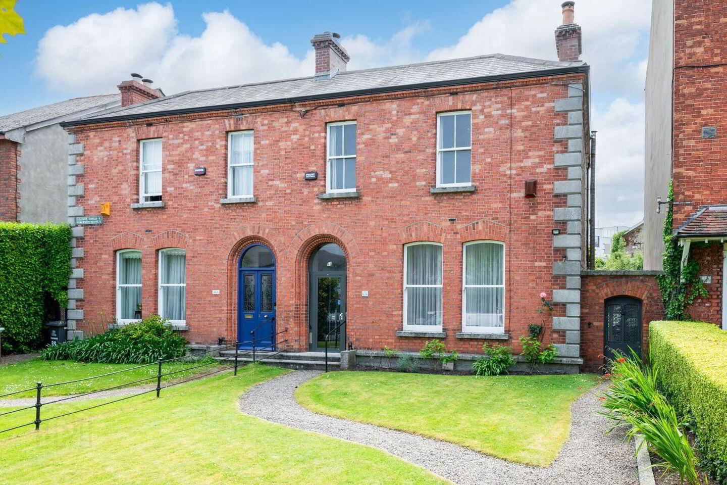 66 Kenilworth Square South 1 of 33