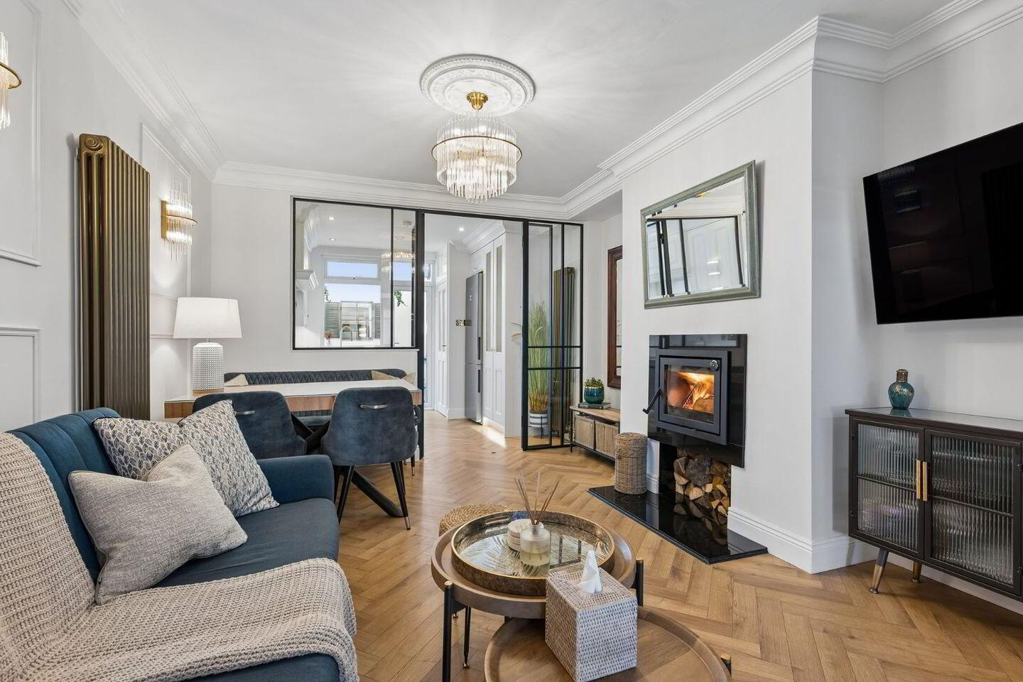 81 Cook Street 3 of 24