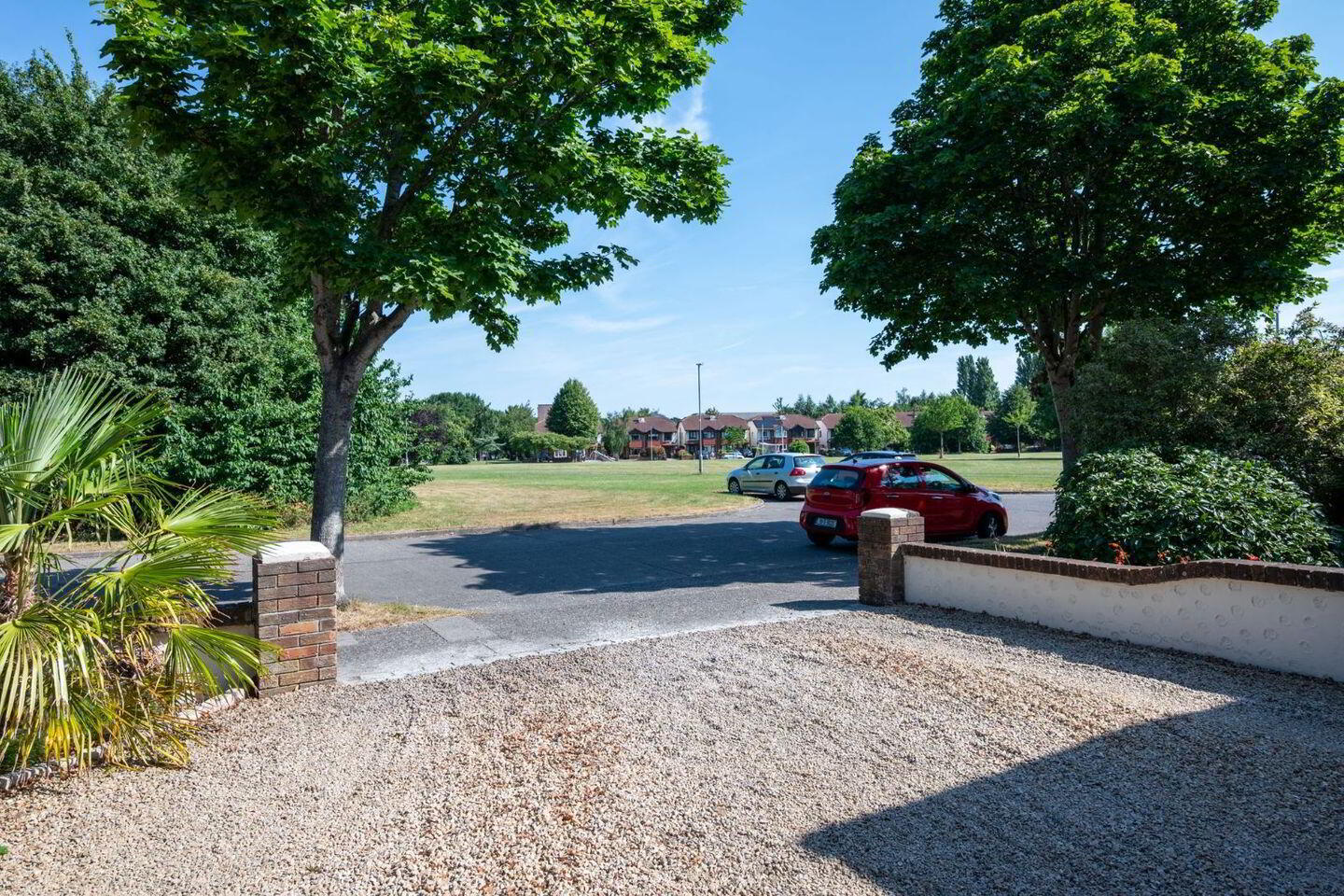 110 Longwood Park 2 of 28