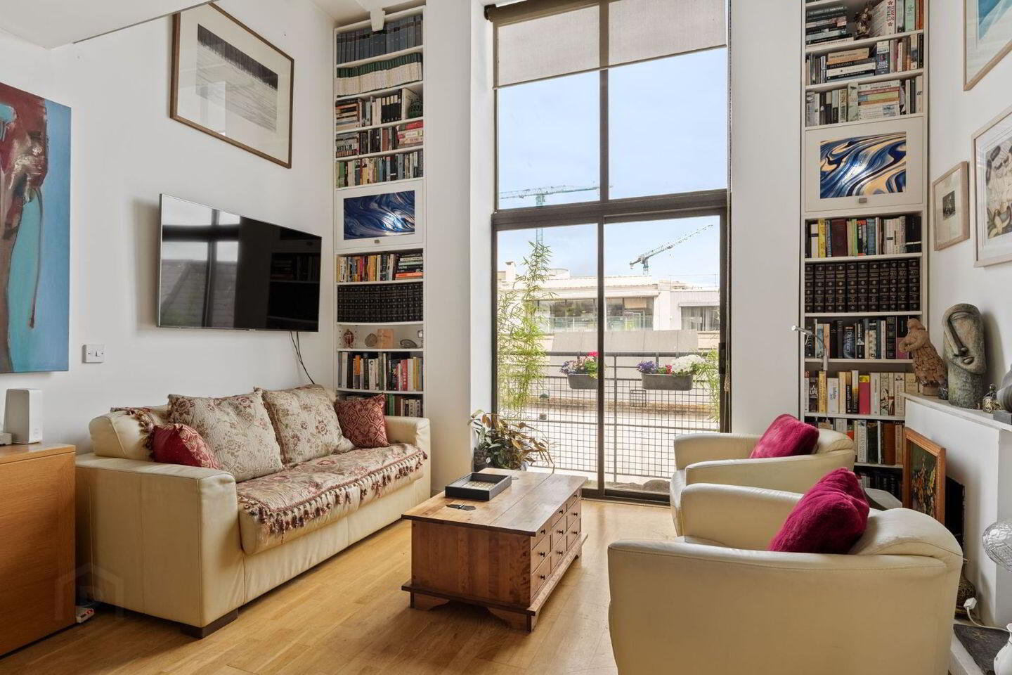 Apartment 11 7a Fownes Street Upper 2 of 32