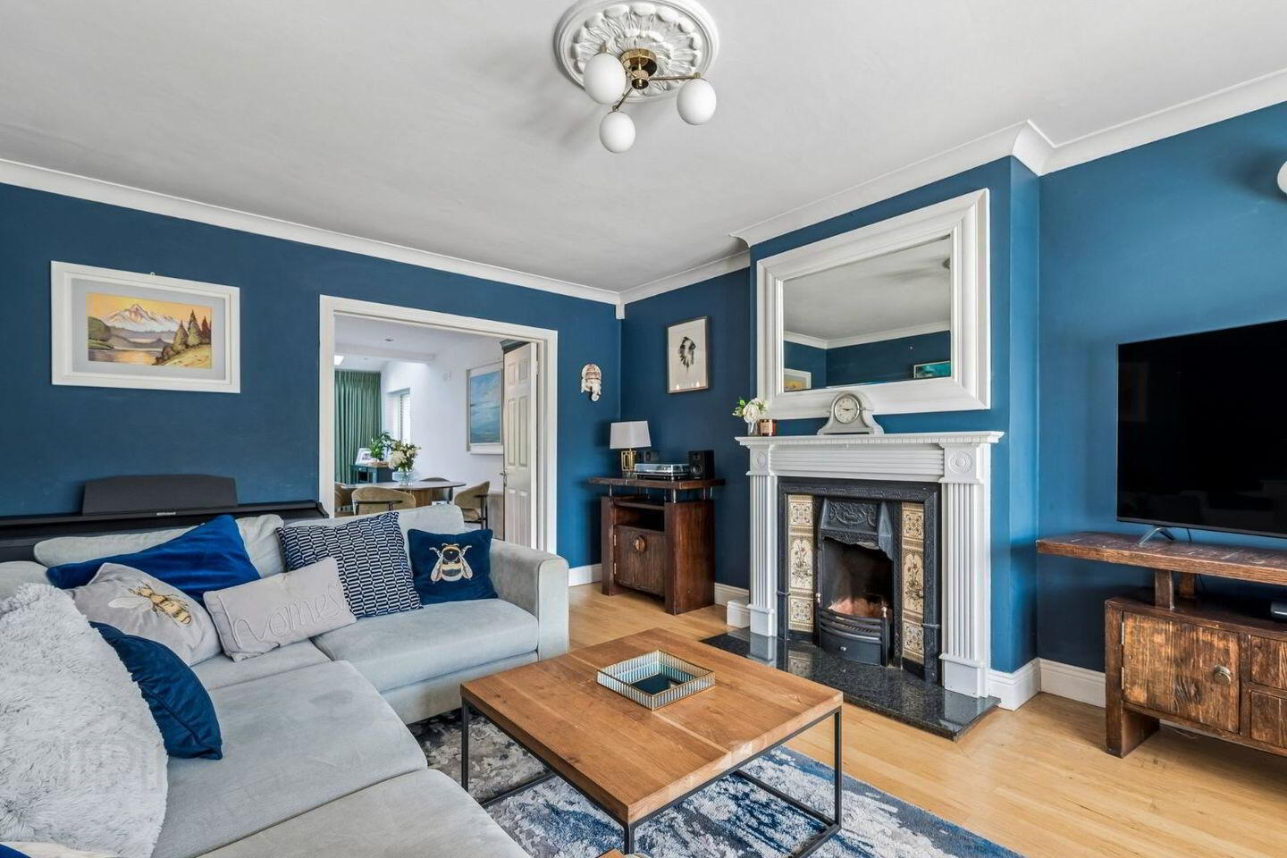 105 Woodfield 2 of 42