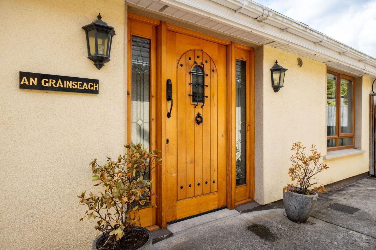 15b Saint Fintan's Villas 1 of 31