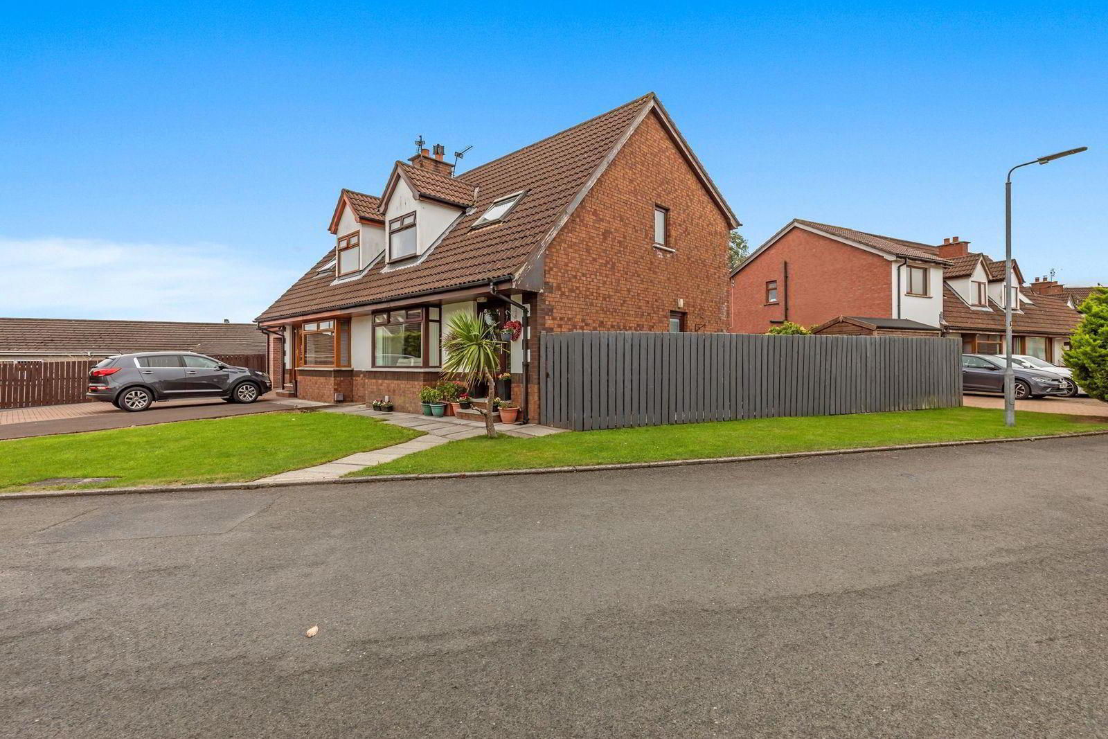 36 Lord Wardens Crescent 18 of 18