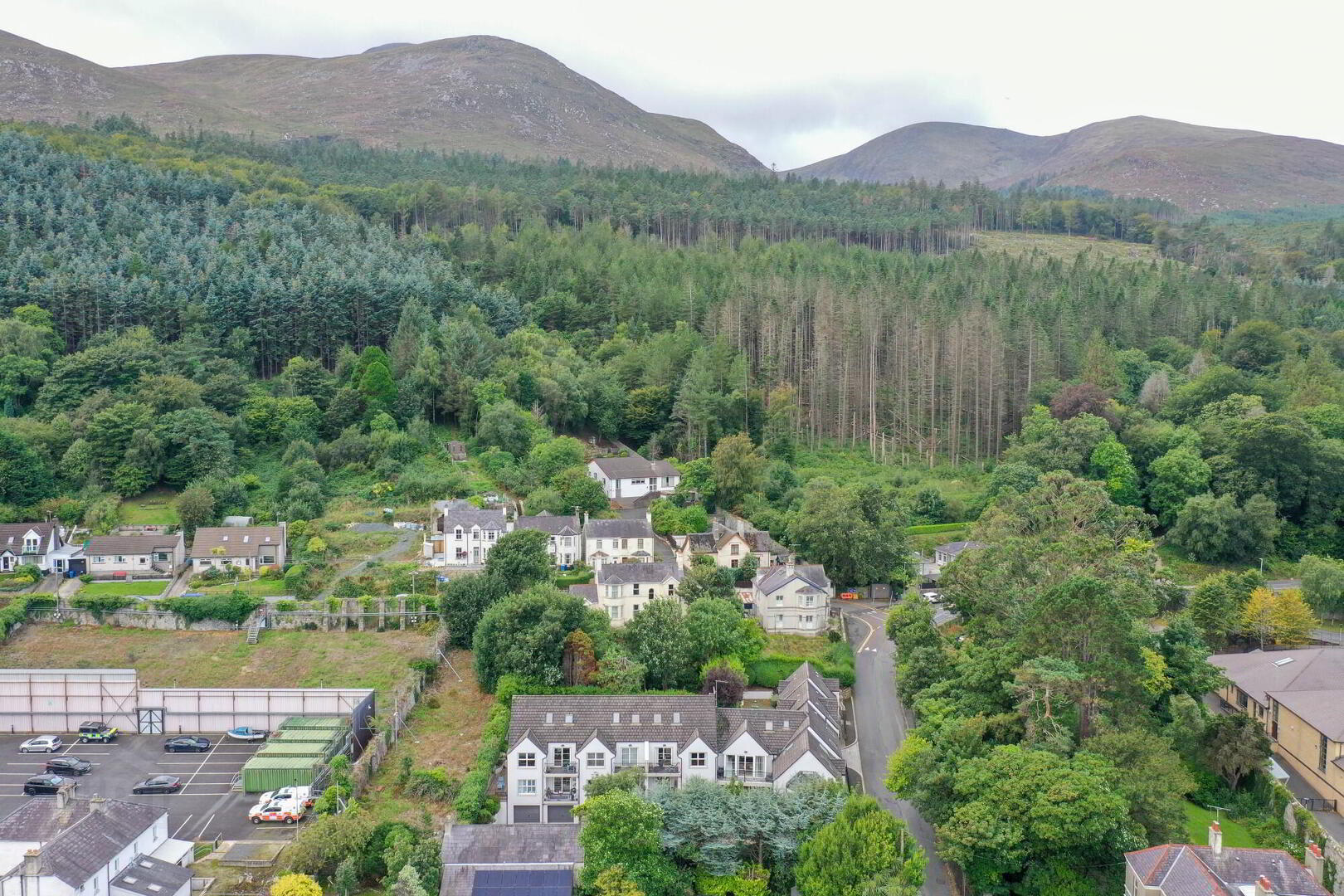 1 Apiary Court 25 of 25