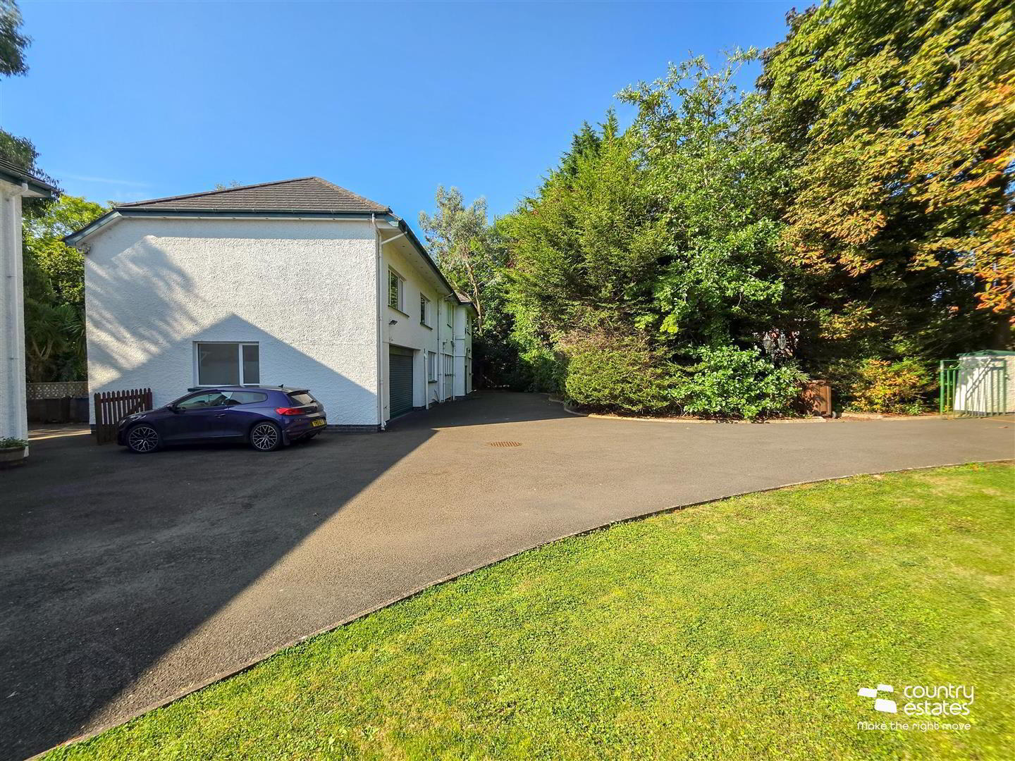 129 Upper Road 18 of 18