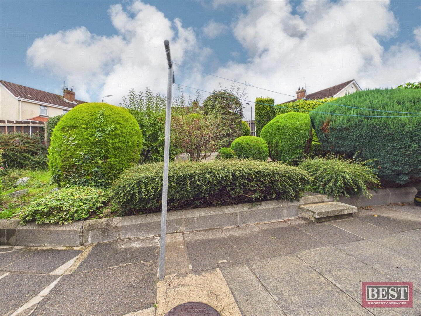 11 Yew Tree Park 15 of 16