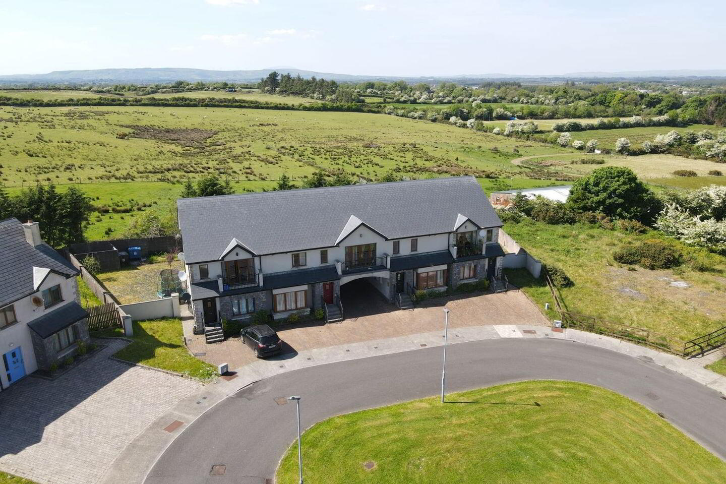 40d Carrowmore Drive 2 of 2