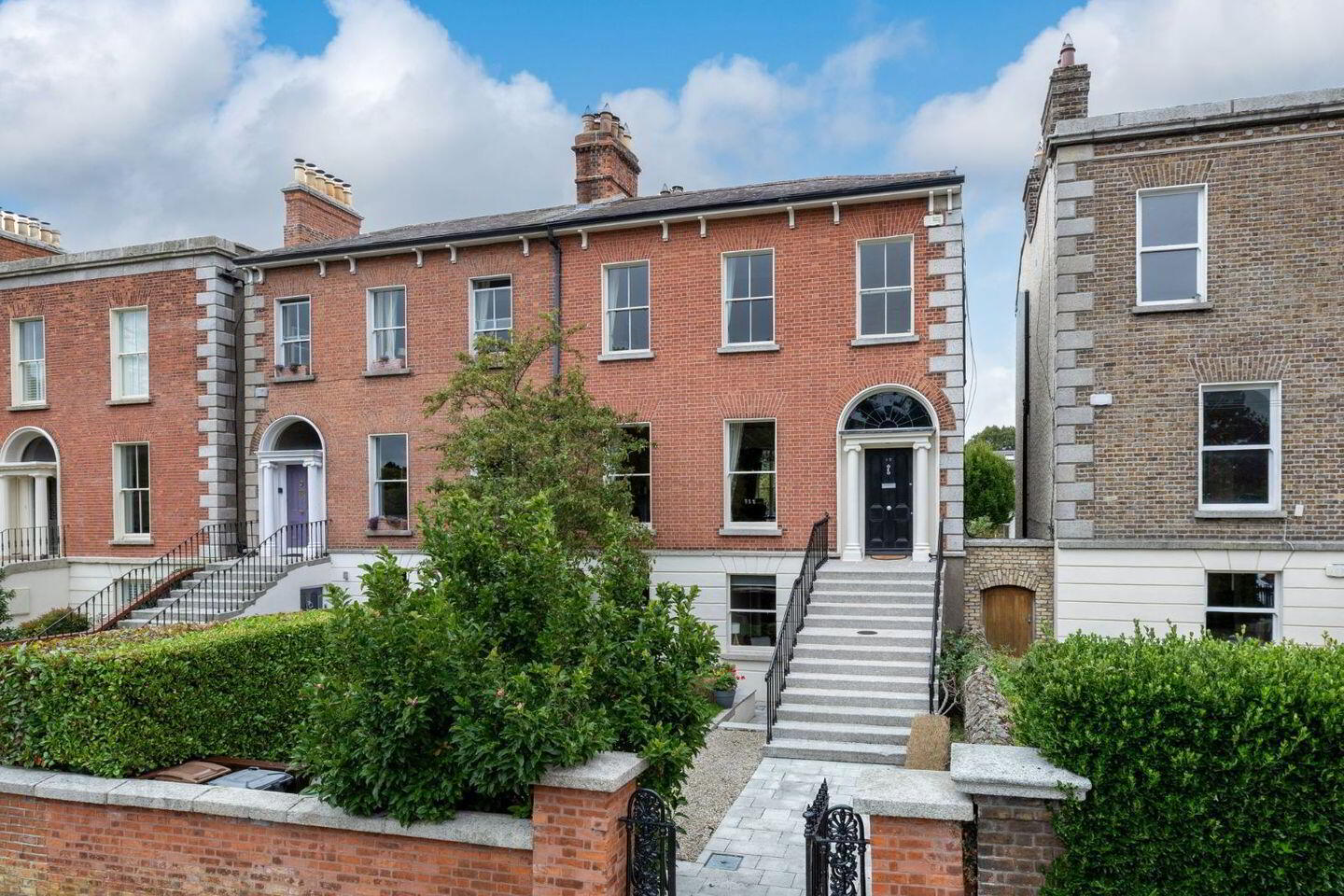49 Kenilworth Square South 1 of 44