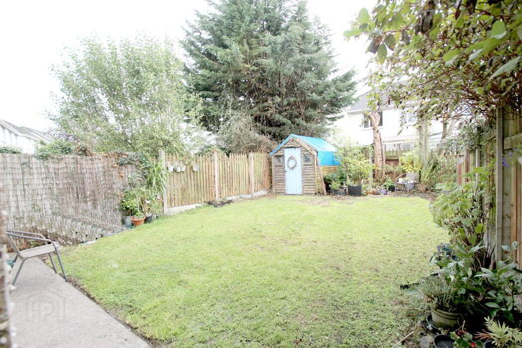 17 Chancery Park Road 18 of 18