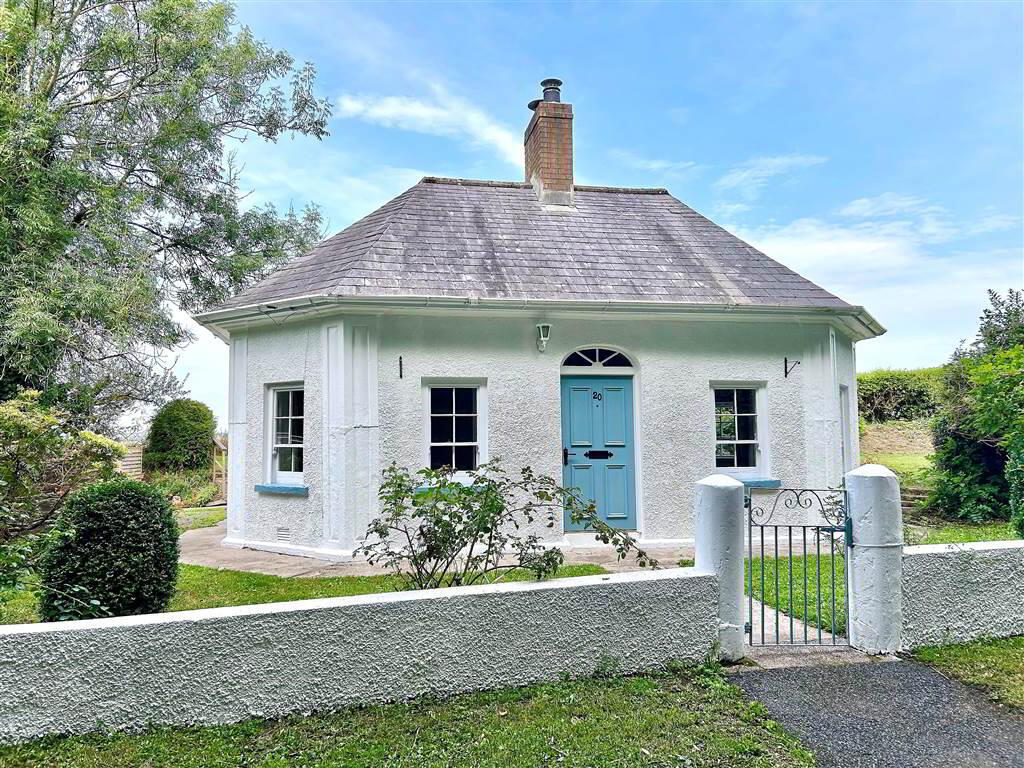 20 Ballyalloly Road 2 of 21