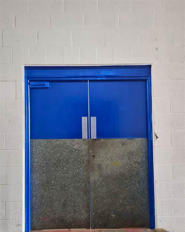 Unit 9, Glenwood Self Storage Springbank Industrial Estate 2 of 7