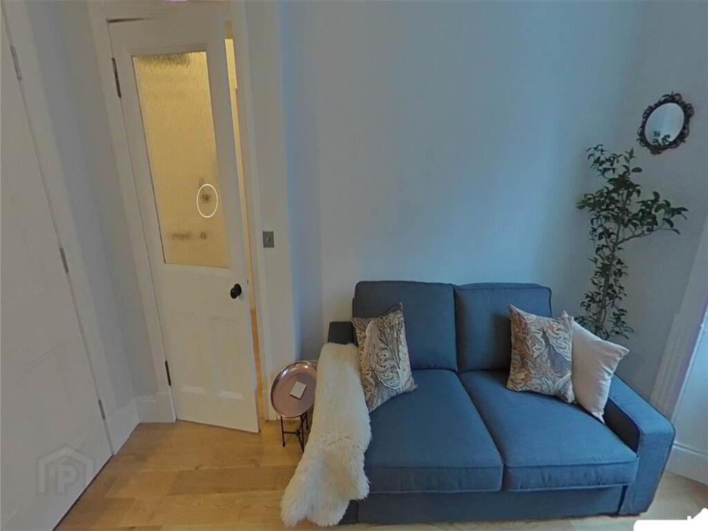 18 Sloan Street 3 of 13