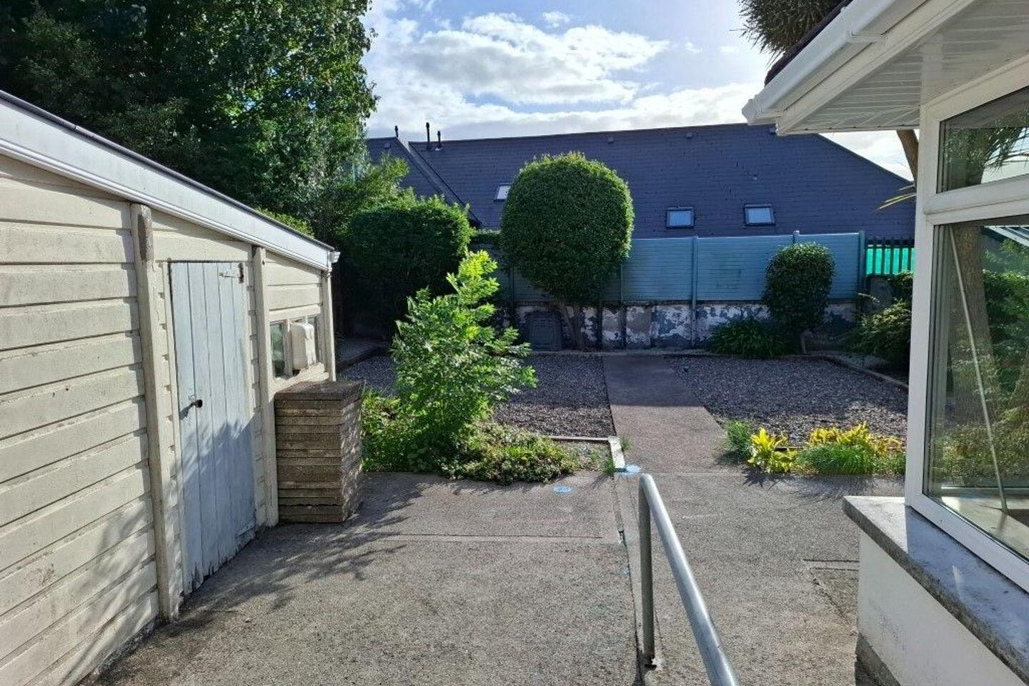 7 Lisieux Park 22 of 23