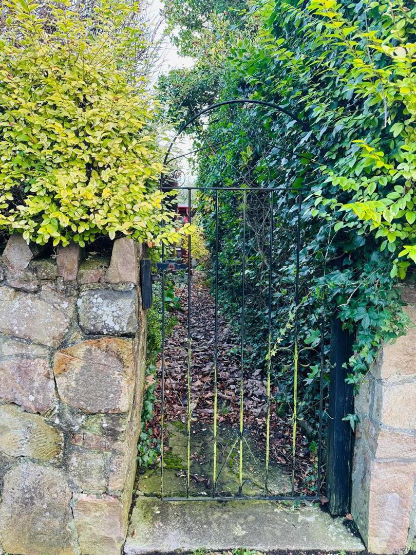 1 Harberton Park 9 of 10