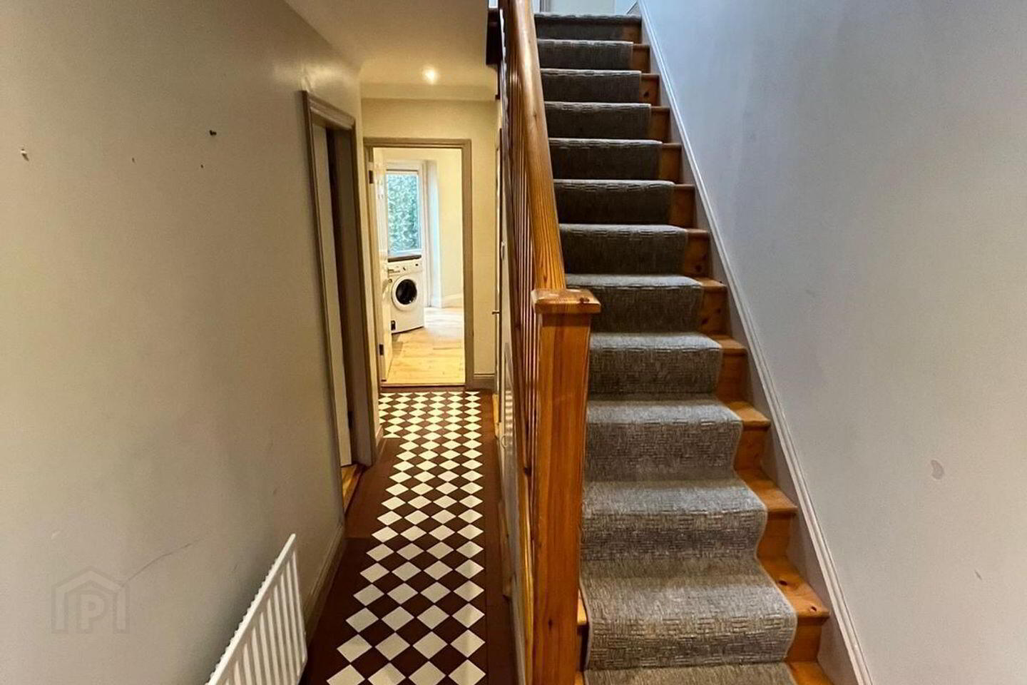 The Gables, Castle Avenue 2 of 28