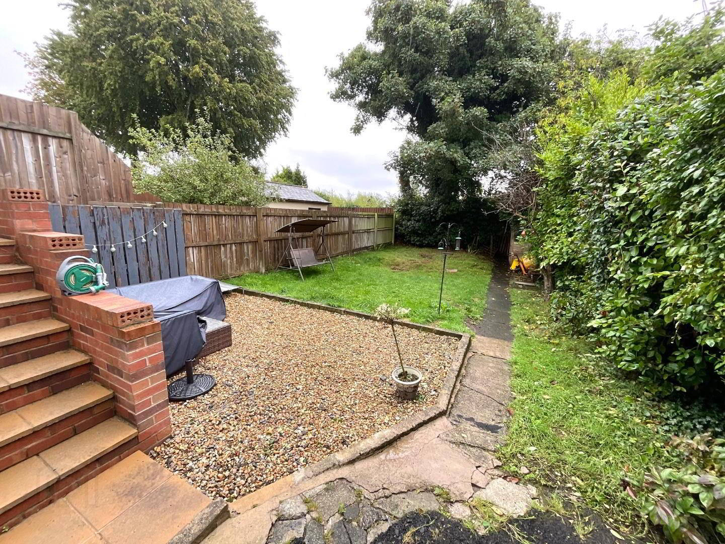 15 Wheatfield Gardens 13 of 13