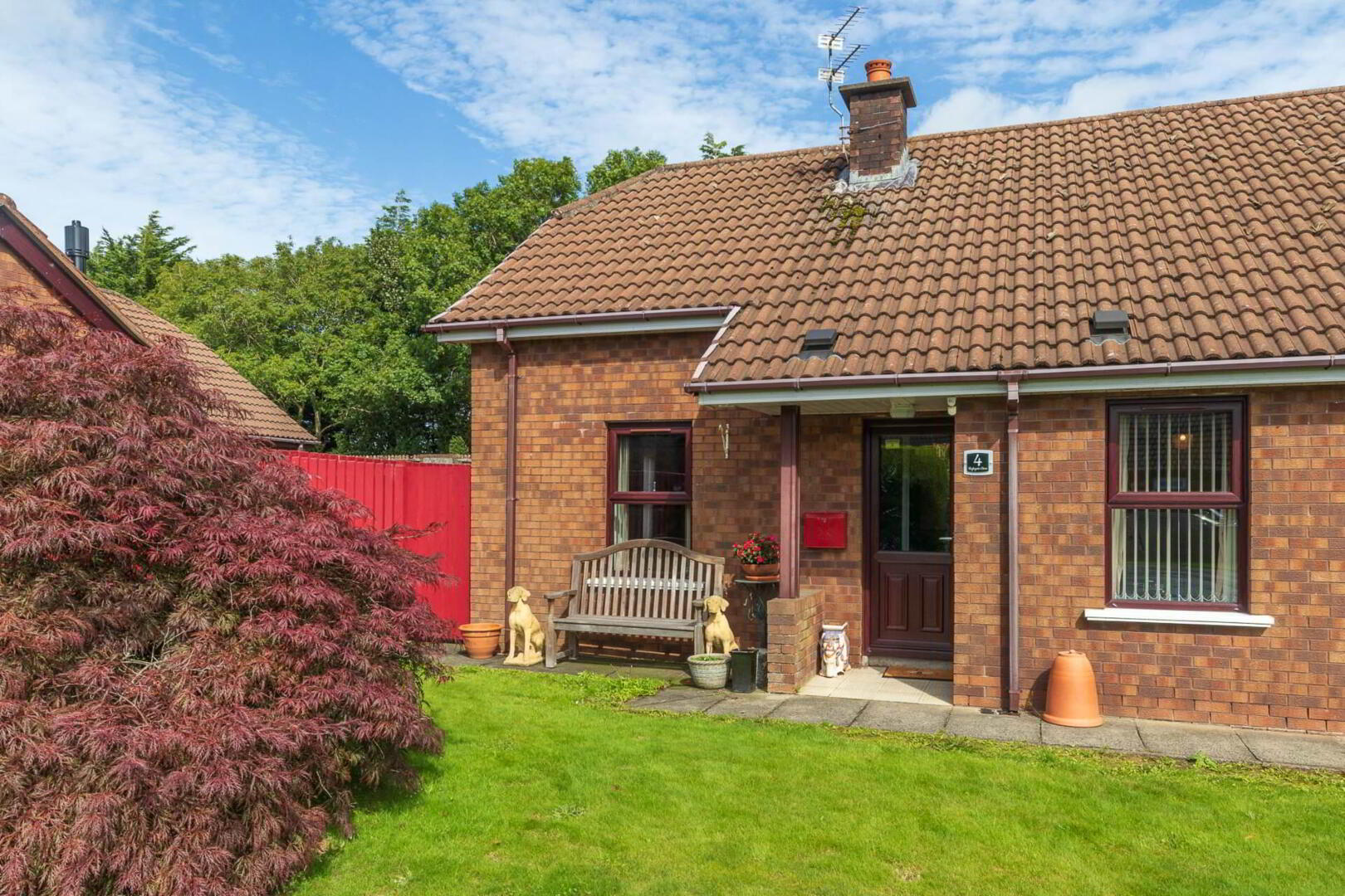 4 Highgate Close 2 of 26