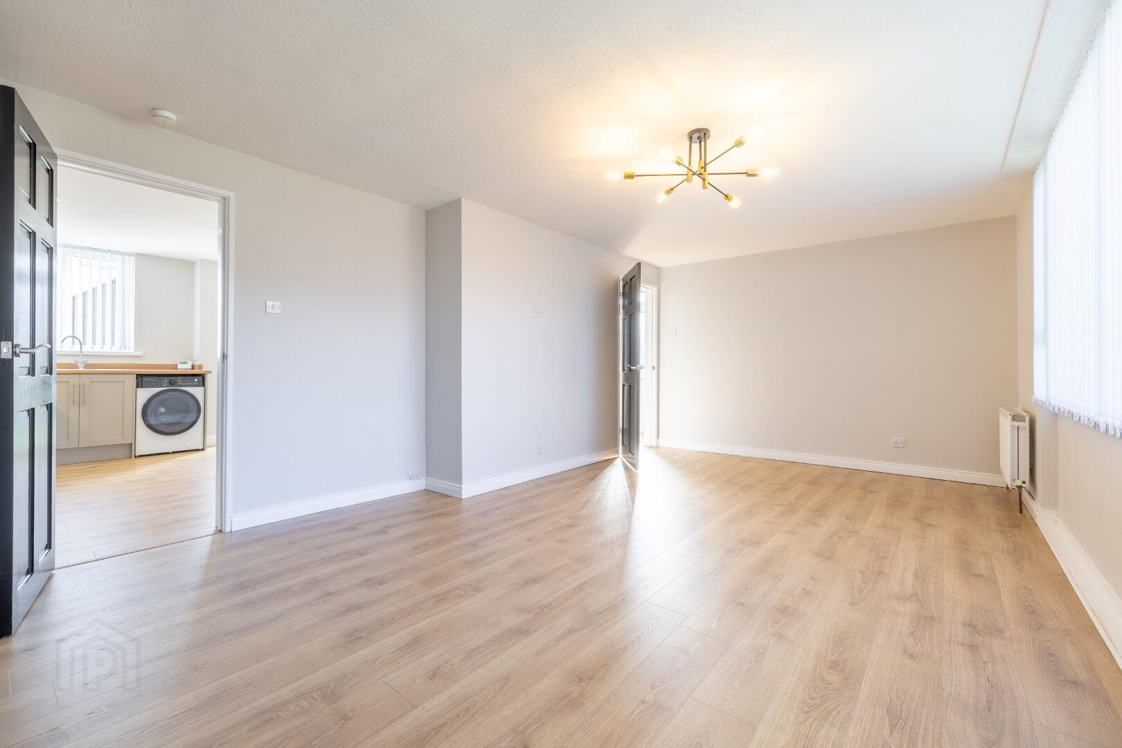 54 Ashfield Drive 3 of 18
