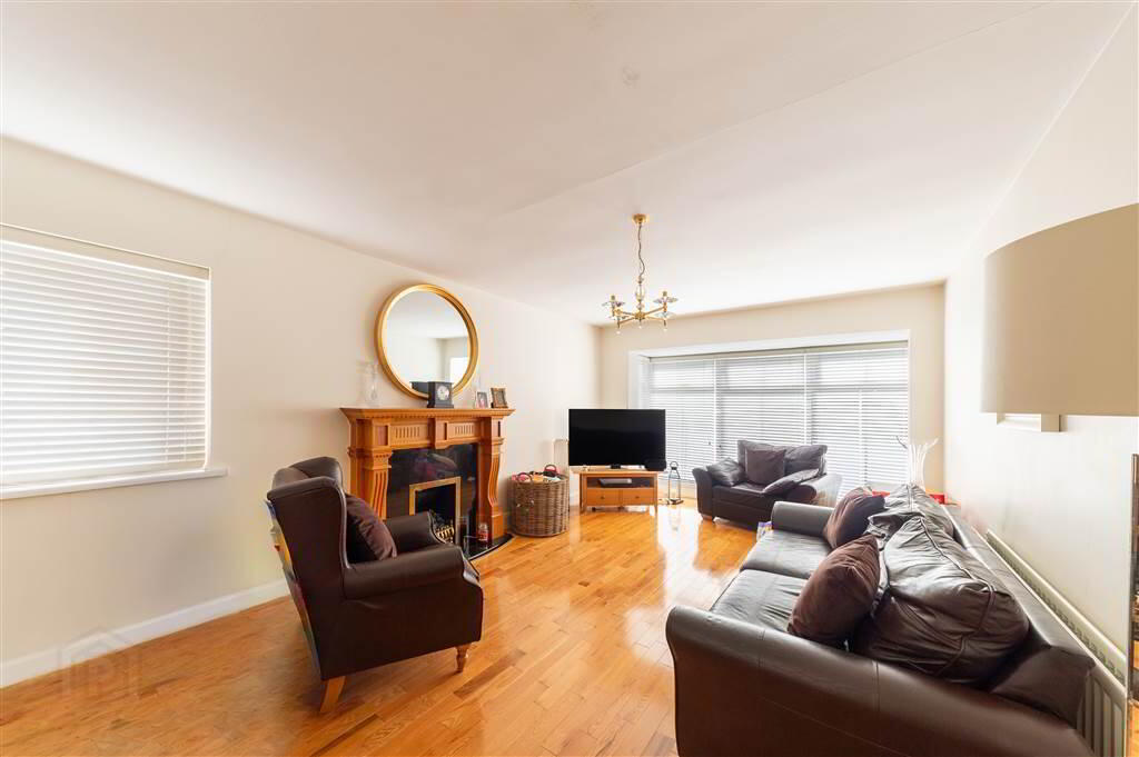 52 Lagmore Glen 13 of 13