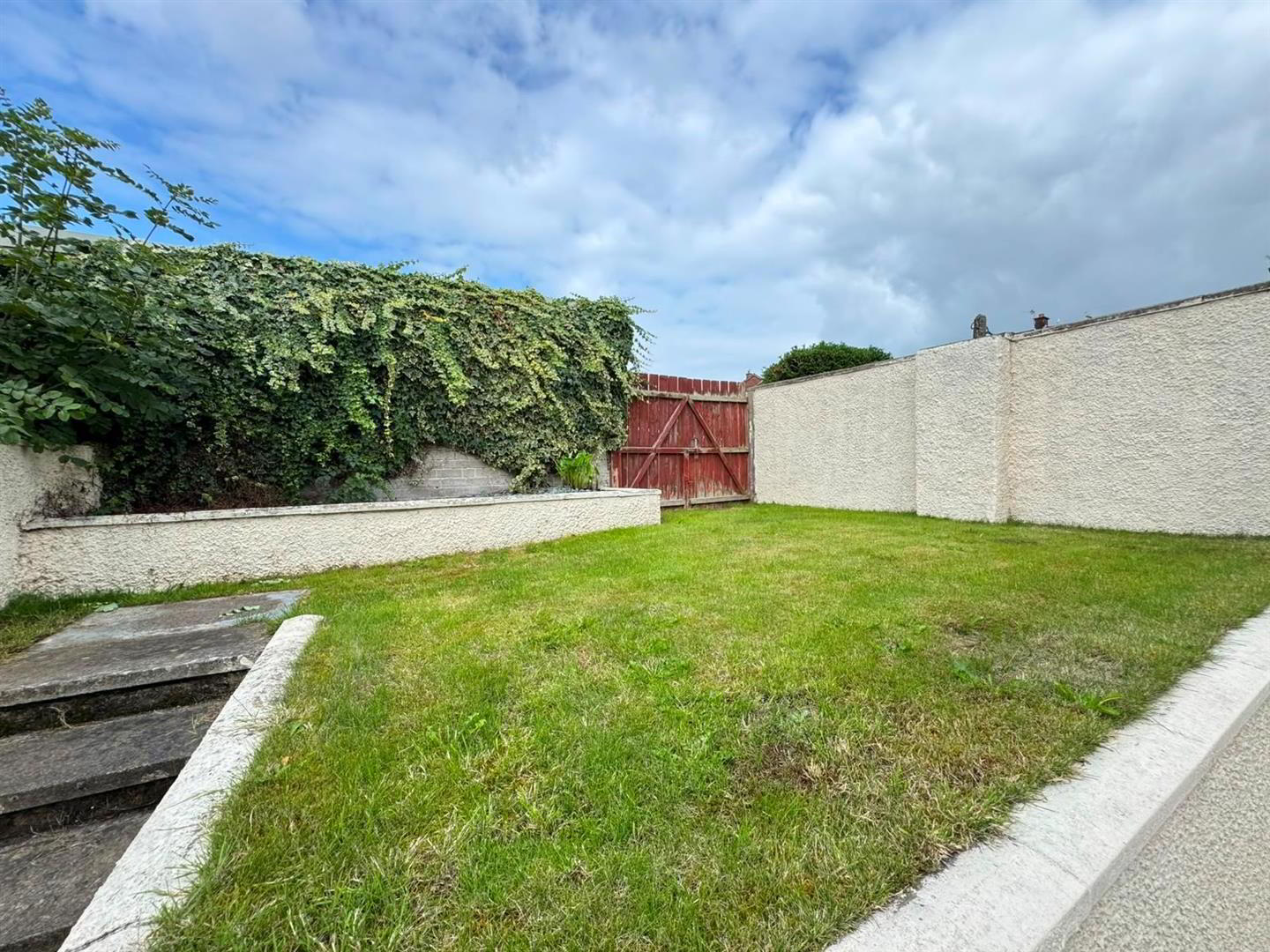 19 Mournebeg Drive 8 of 8