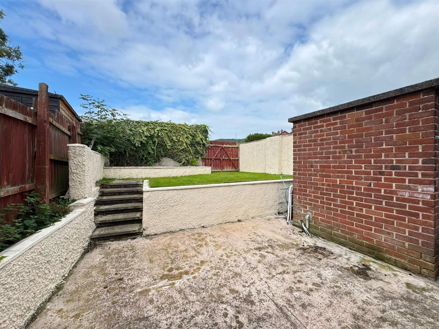19 Mournebeg Drive 7 of 8