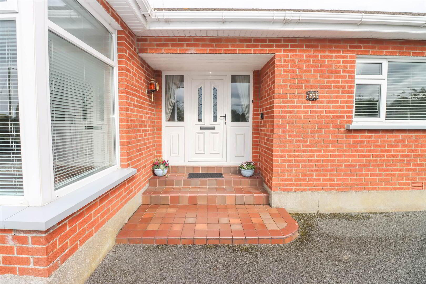 70 Old Dundonald Road 3 of 18