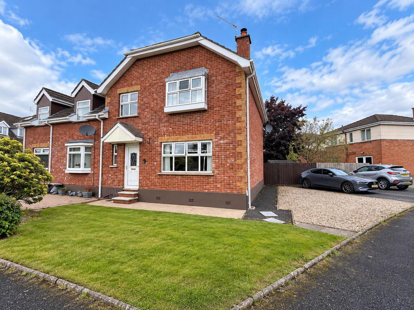 10 Moorland Drive 1 of 17