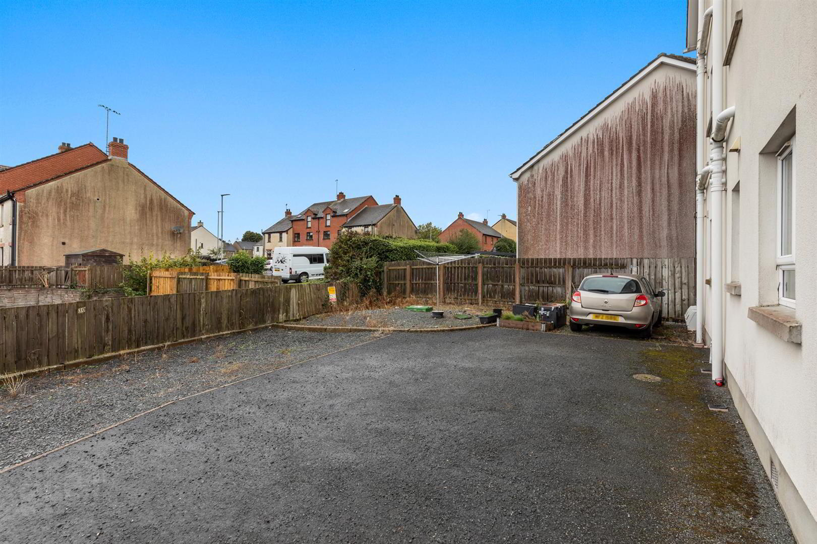 31 Drummond Brae 17 of 18