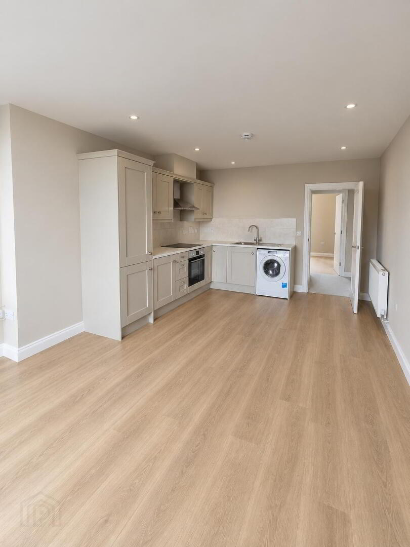 1-7, 18 Rusell Street 3 of 8