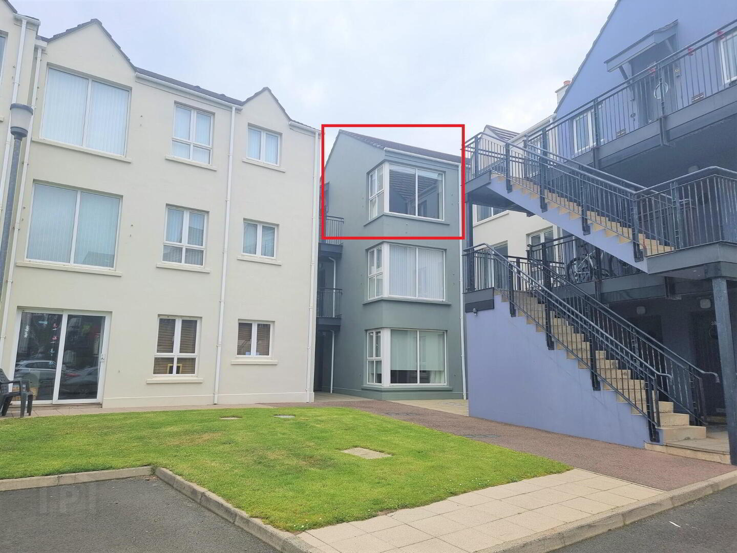 34 Old Castle Court 9 of 9