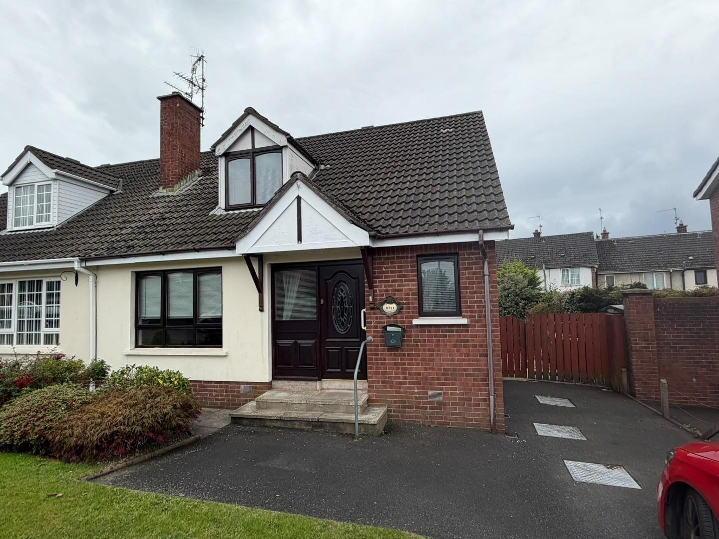 7 Carrickvale Avenue 2 of 19
