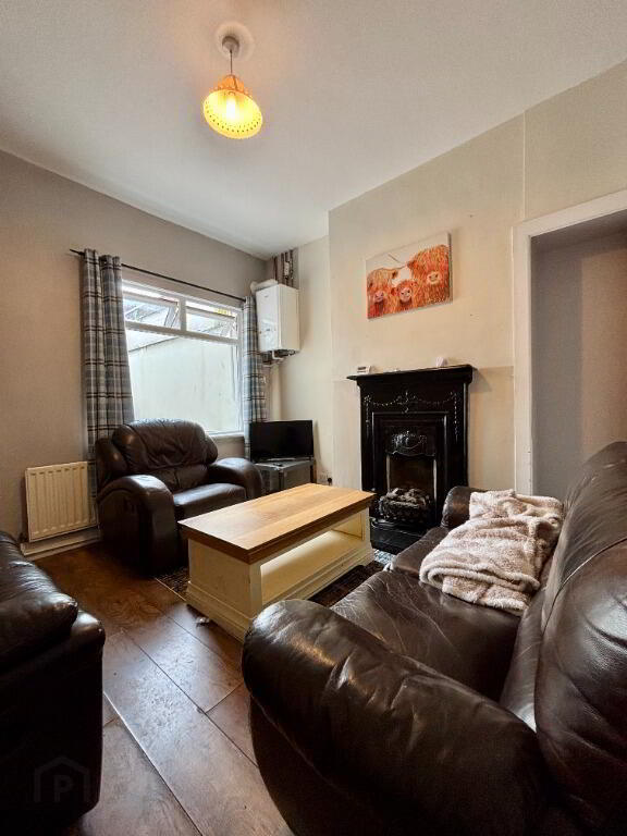 3 Lisburn Avenue 2 of 12