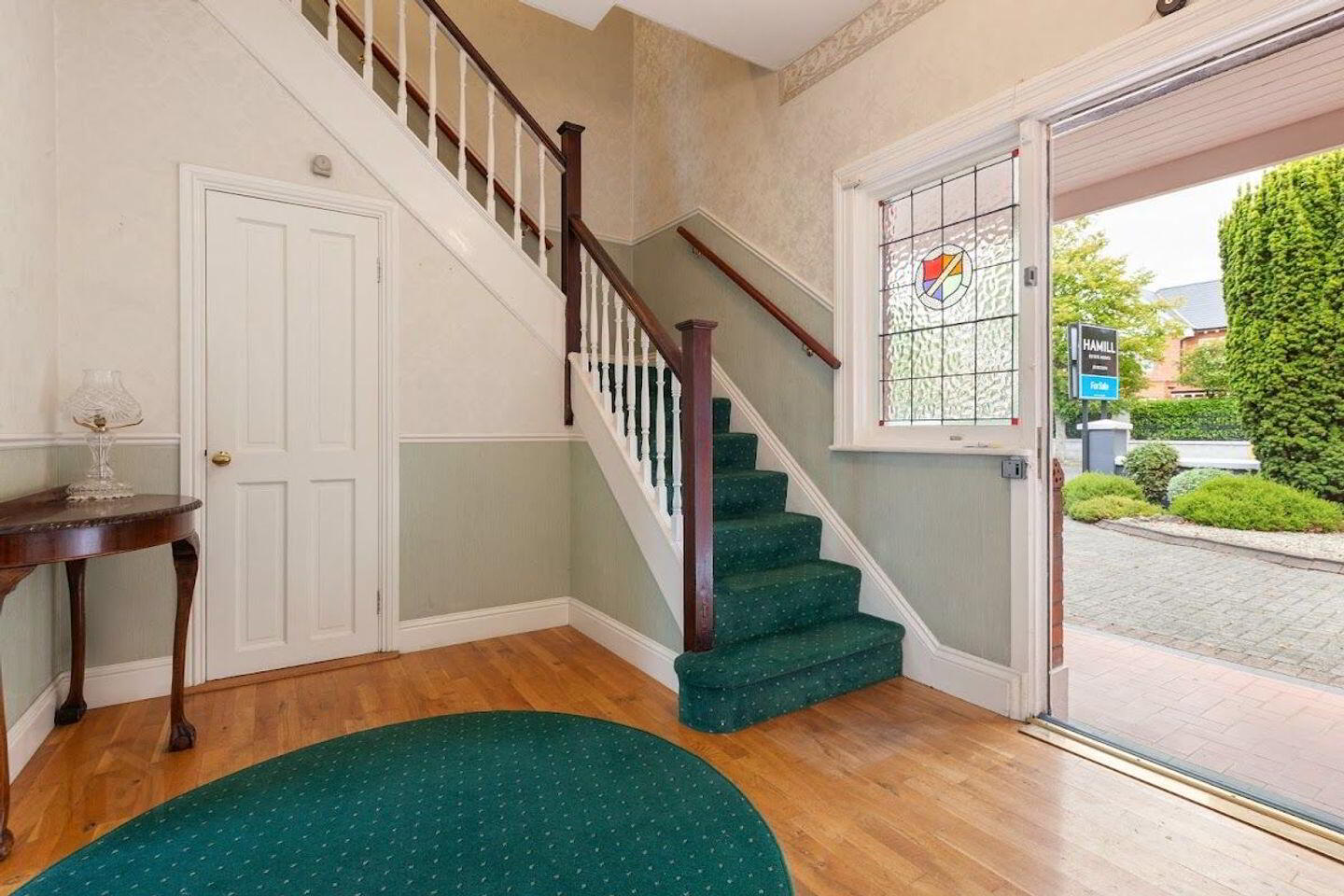 15 Castle Avenue 2 of 30