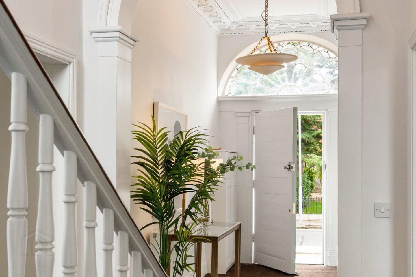 63 Highfield Road 3 of 35