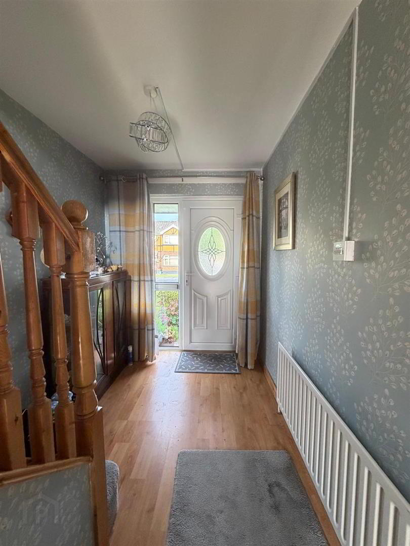 40 Pelham Road 2 of 8