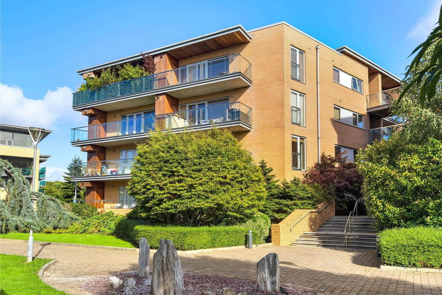 7 Cedarhurst Road 1 of 24