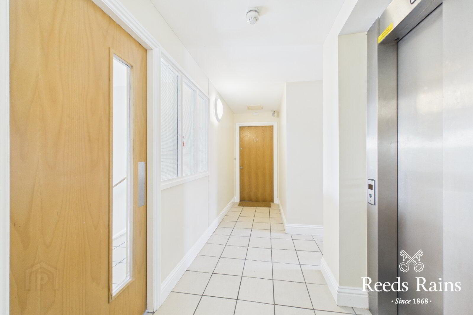 Flat 27 Grafton Court, 85 Kings Road 3 of 27