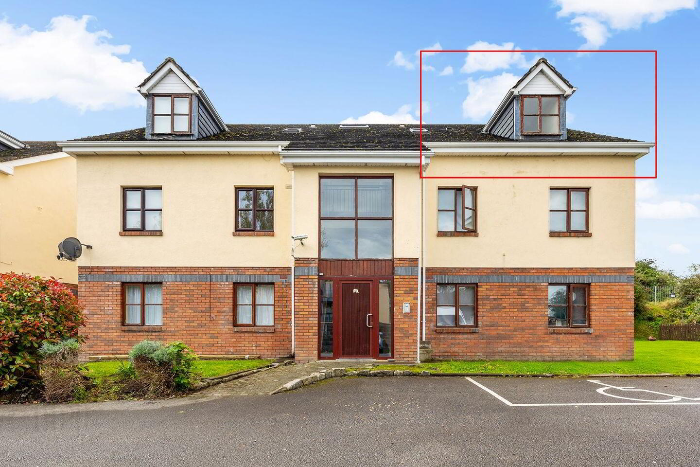 Apartment 24 Block 4 Royal Canal Court 1 of 21
