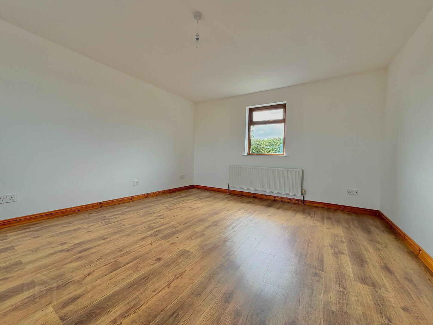 18 Carraloan Road 2 of 6